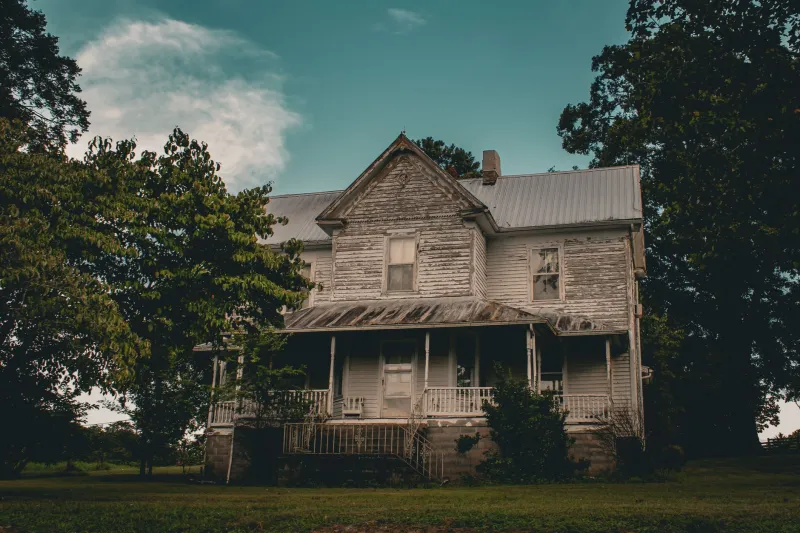 Legends with Receipts: The American Ghost Stories That Actually Happened